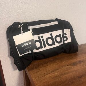 Adidas Court Lite Duffel Bag NWT